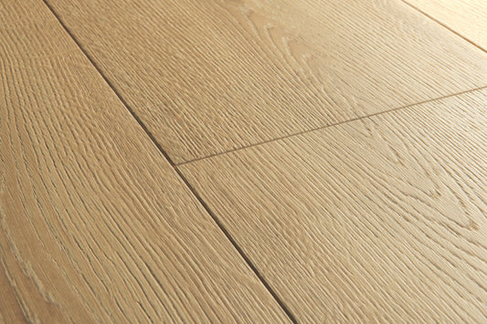 Brushed oak warm natural