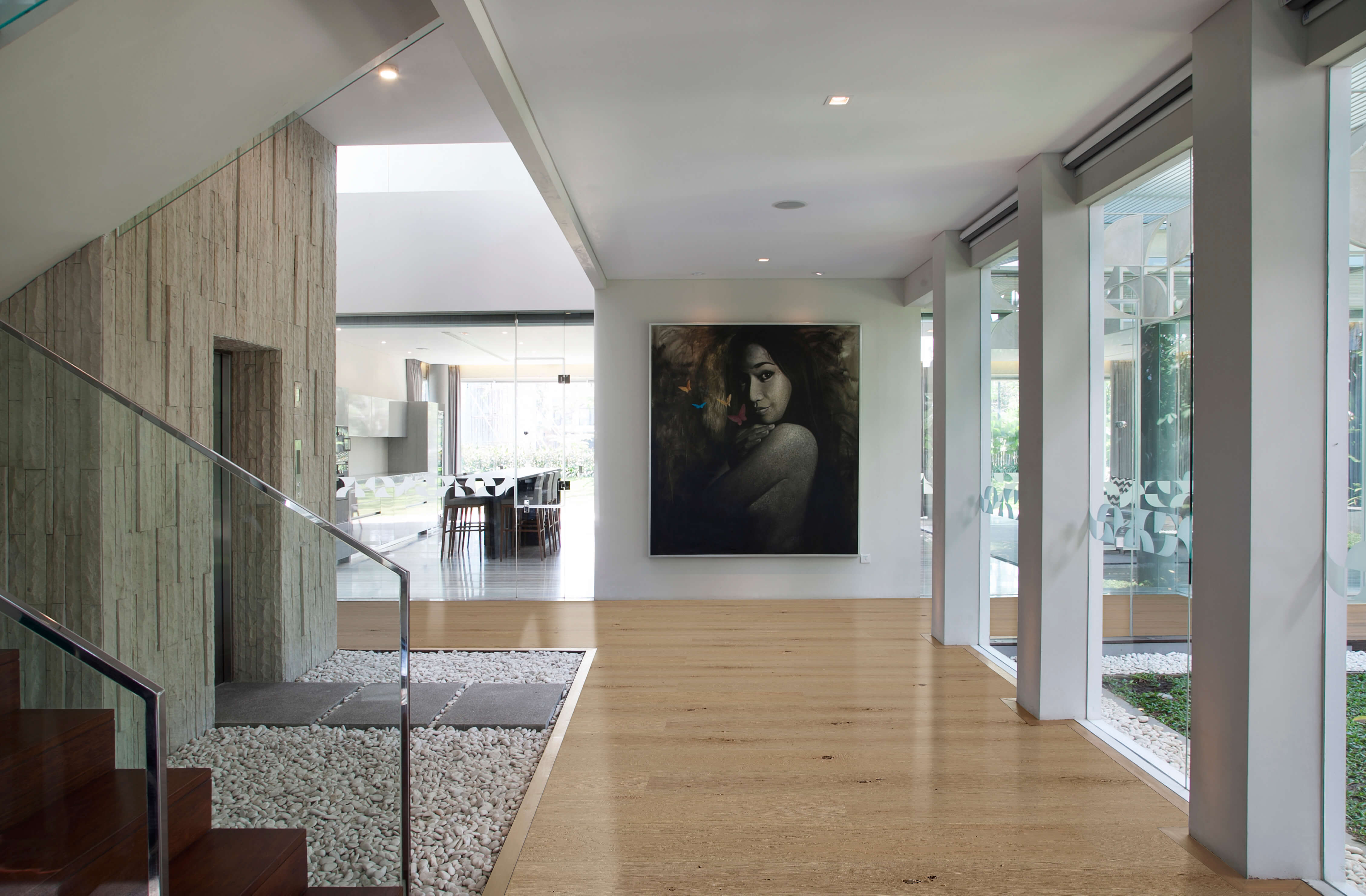 BRITISH OAK NATURAL