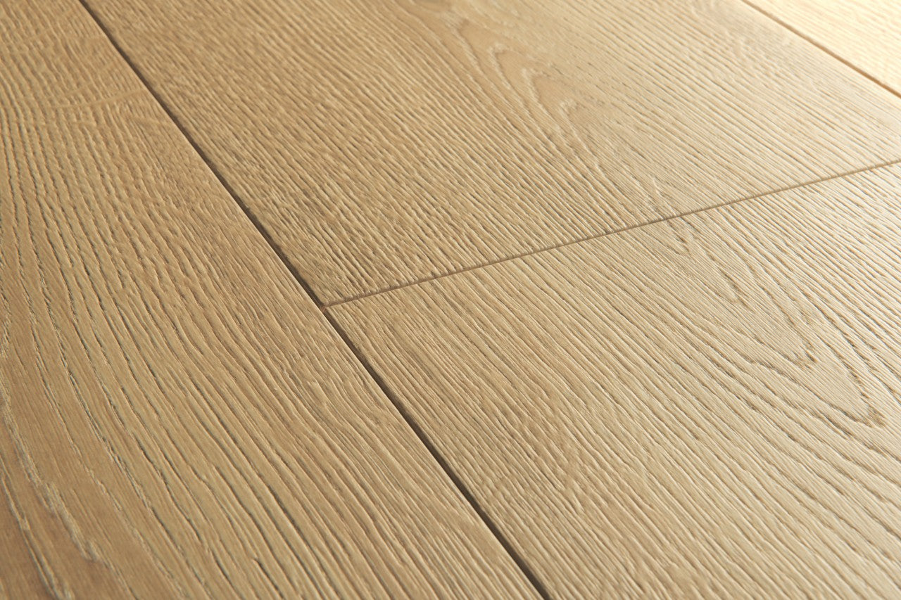 Brushed oak warm natural