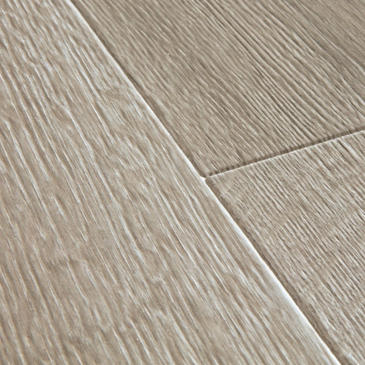 Desert oak brushed grey