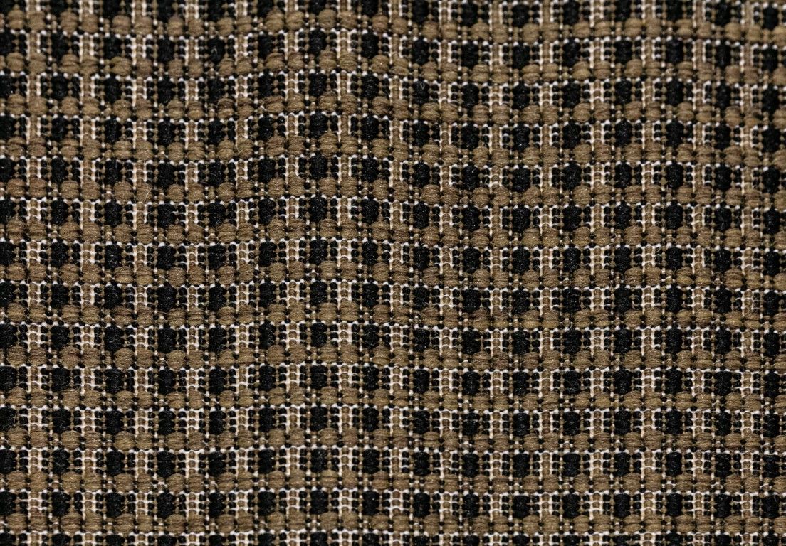 2822 Natural Black